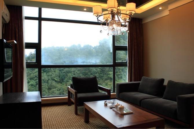 Taichi Hotel 丹江口 外观 照片